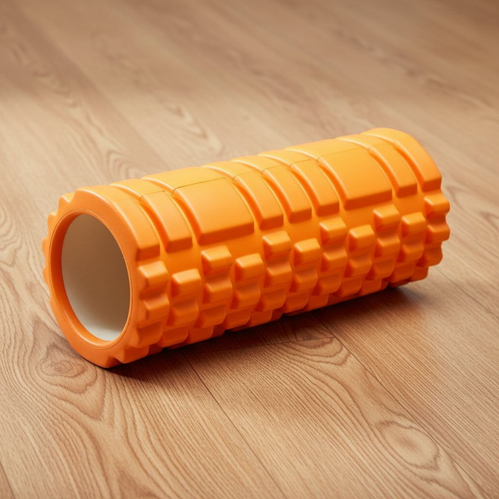 rouleau massage dos sur plancher de bois